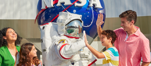 Kennedy Space Center Visitor Complex: Future Voyagers Offer