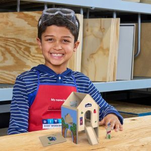 Lowes: DIY-U Kids Mini Treehouse Workshop