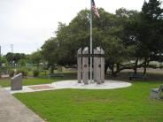 Lakeside Sculpture/Veterans Memorial Park