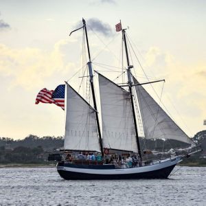 Schooner Freedom Charters: 4th of July Weekend Sail